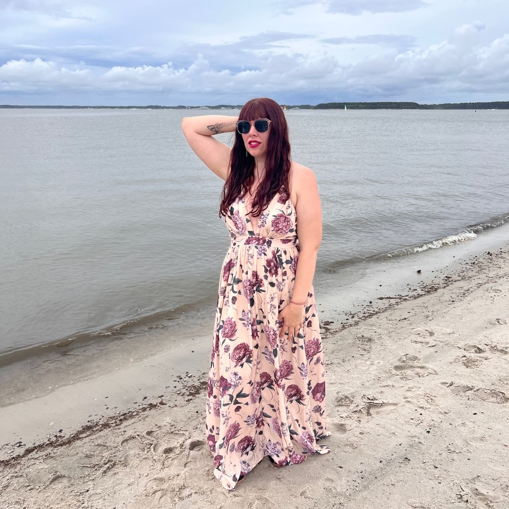 SHEIN Plunging Neck Floral Criss Cross Backless Maxi Dress